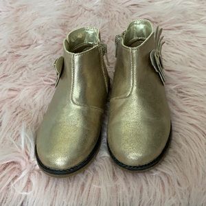 Children’s Place toddler girl Boots golden size 9